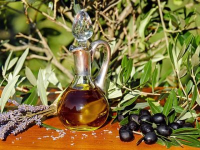 couleur-olive-oil-1596417_640 (1)